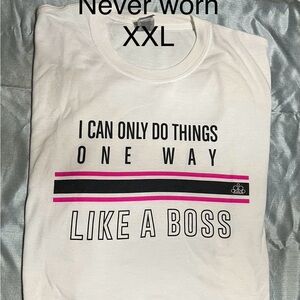 Paparazzi White Graphic Tee - Like a Boss